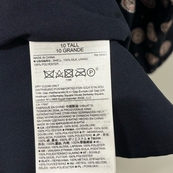 Banana Republic 100% Silk Foulard Long Sleeve Shift Mini Dress Blue Red Ruffle - Picture 14 of 15